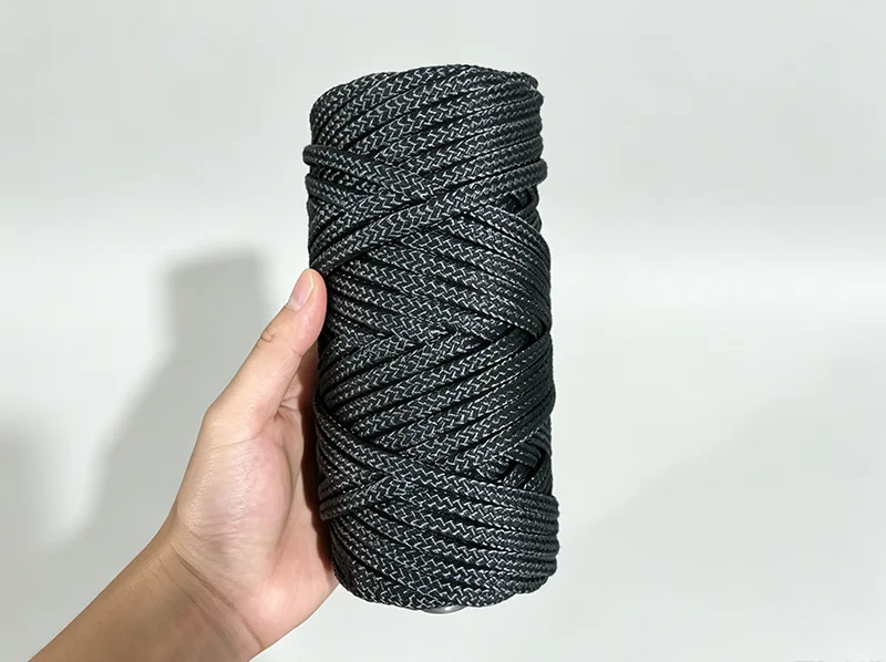 नायलॉन की रस्सी